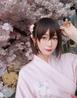 布莱泽奥特曼