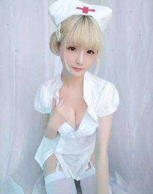 错过末班车的女职员