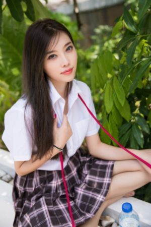 年轻的妈妈免费在线观看