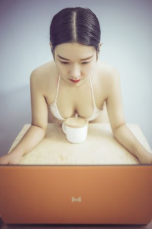 密逃4免费观看