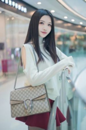 巴啦啦小魔仙之魔法海萤堡 2018