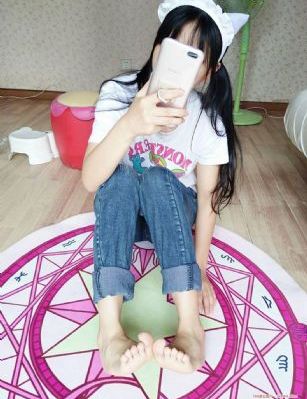 李蕾丽无删减版