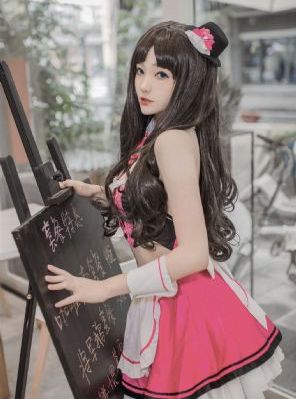 三岛奈津子